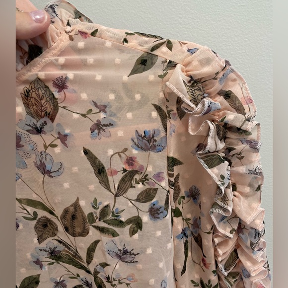 Flowery Textured Sheer Shirt - Picture 3 of 5